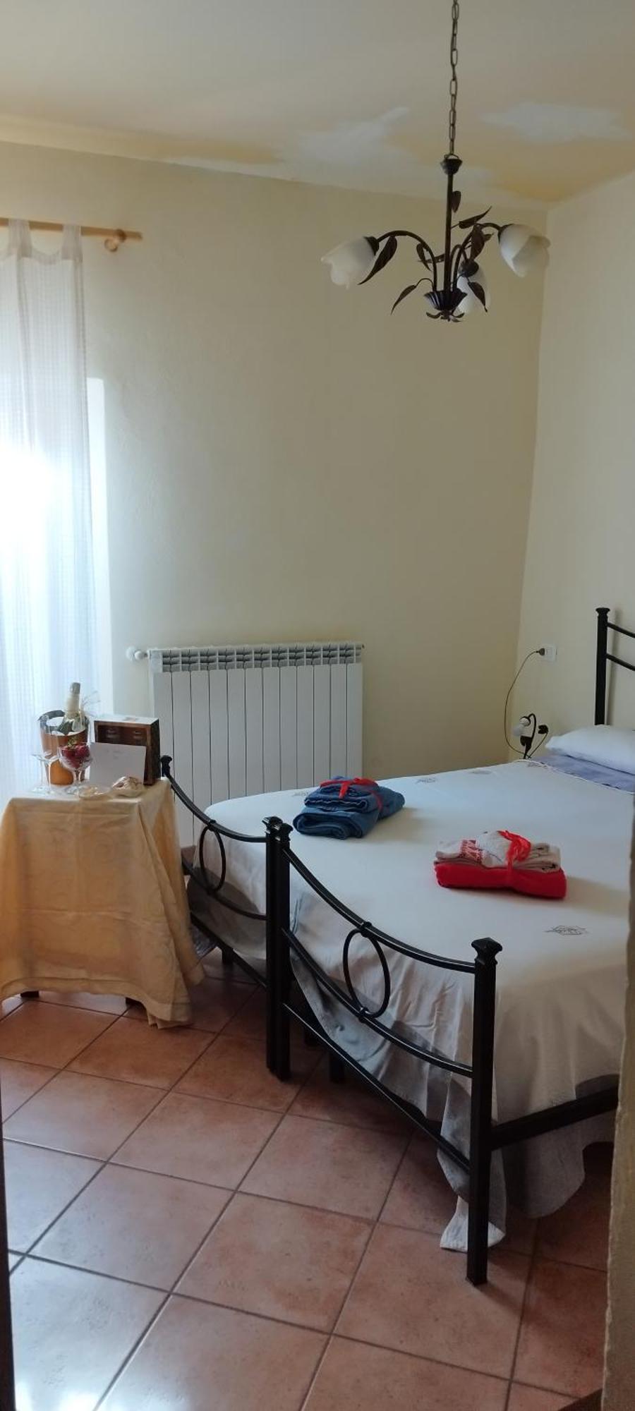 Bed and Breakfast La Strega Ubriaca Колле-ді-Валь-д'Ельса Екстер'єр фото